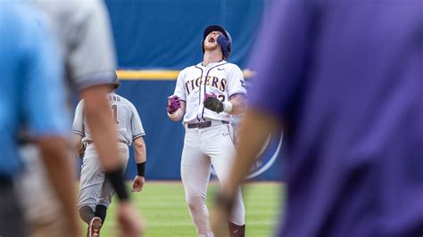 LSU baseball run-rules New Orleans to win 16th straight game