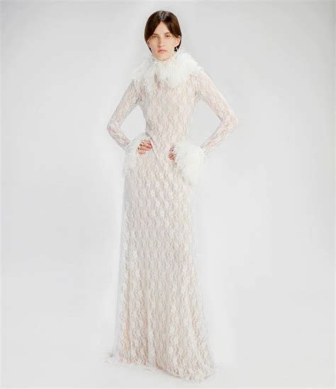 What is vintage dressing? Take cues from Florence Pugh, Zendaya and ...