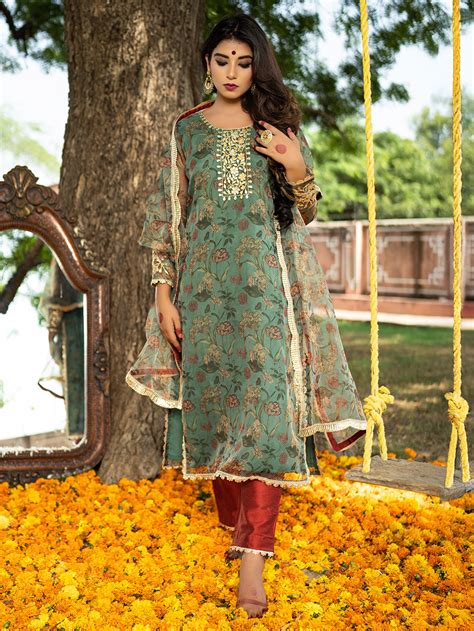 Navy Blue Printed Chanderi Hand Embroidered Suit - Set of 3