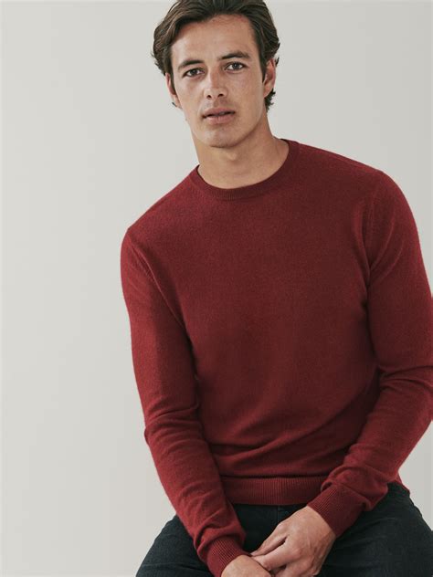 Canyon | Men's Cashmere Crew Neck sweater in Red | MrQuintessential