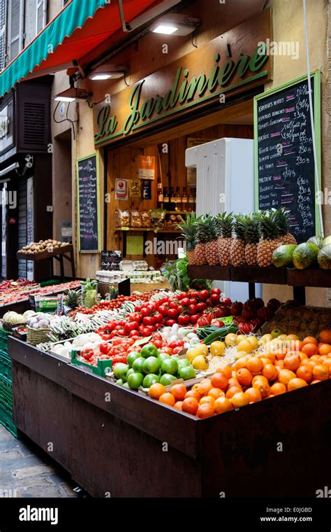 Outside Local Grocery Store Front Display 的图像结果