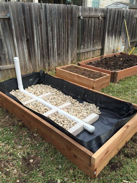 25 DIY Enclosed Raised Garden Beds Ideas You Should Check | SharonSable