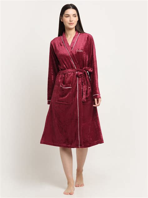 Klotthe Women Red Solid Wool Bath Robe With Belt – KLOTTHE®