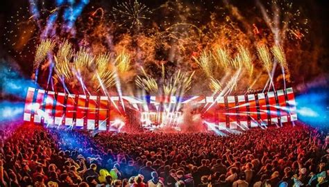31 Festivals In Europe For 2026: Dates & Details