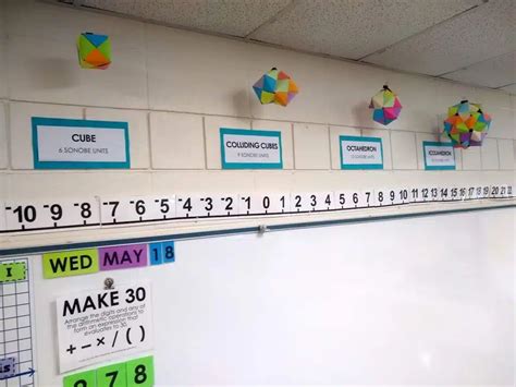 Math Classroom Decorations 的图像结果