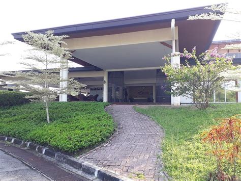 BORNEO GOLF RESORT BERHAD (Bongawan) - Resort Reviews & Photos ...