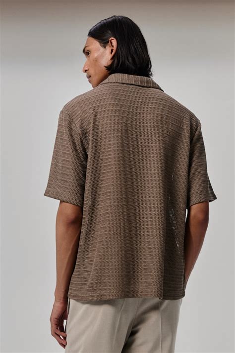 Regular Fit Resort shirt - Dark beige - Men | H&M IN