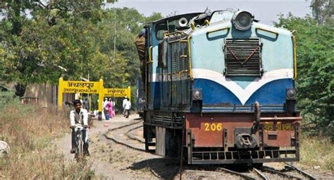 Shakuntala Railways: The one train line in India still owned by the ...