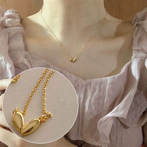 Maeve Heart Necklace – Jewelsmars