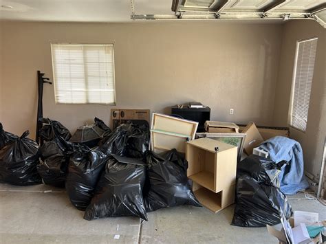 Junk Removal Pricing Guide | Compare Strong Junk Removal vs. 1 800 Got Junk