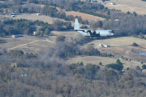 62nd Airlift Squadron flies over Arkansas > Little Rock Air Force Base ...