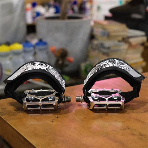 【CINELLI】KINKS STRAPS MIKE GIANT (左右セット) | Humhumhug Online Shop