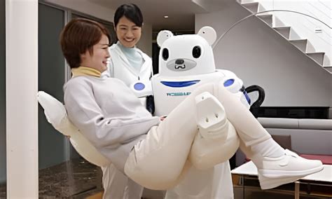 Meet ROBEAR: The Robot Nurse That Gently Lift Elderly Patients From Bed ...