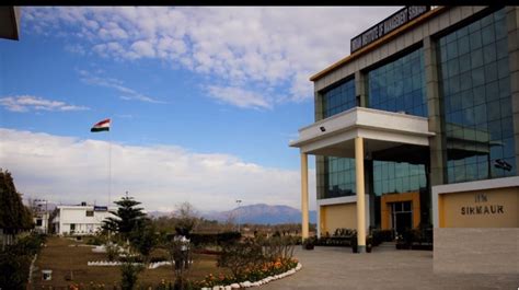 IIM Sirmaur : Admission 2024, Courses, Fees, Placement, Cut Off