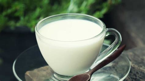 kya kacha dudh apki health ke liye accha hai, क्चचा दूध सेहत के लिए ...