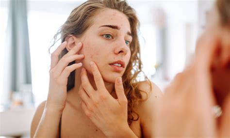 Transitioning your Skincare Routine from Summer to Monsoon: Tips for A ...