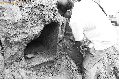 郑州小学校舍重建挖出东周古墓群|界面新闻 · 图片