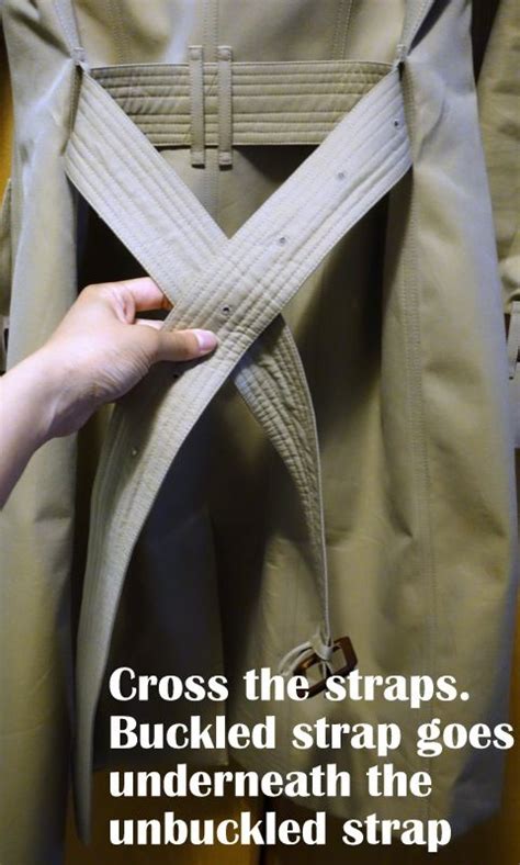How to properly tie a classic Burberry knot in Two Ways | How to wear ...