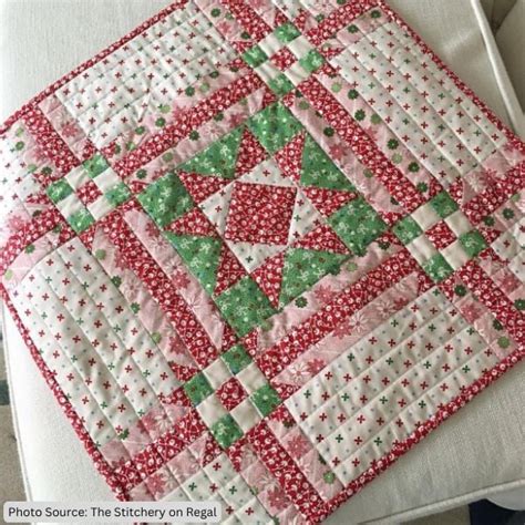 Top 10 Free Christmas Table Topper Quilt Patterns (+7 Bonus Patterns ...
