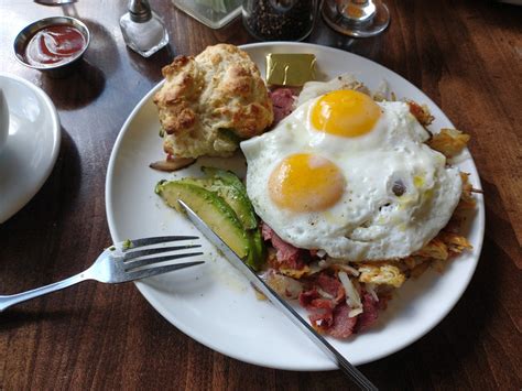 Café Niche (Map, Images and Tips) | Seeker