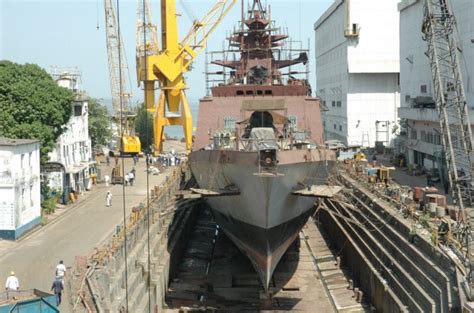 Govt may okay Mazagon Docks' Rs 2,300 crore contract to build naval ...