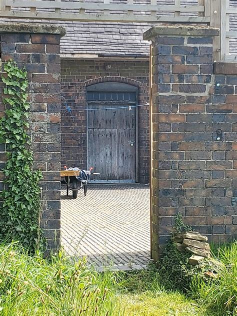 COUNDON LODGE (Coventry) - Guesthouse Reviews, Photos, Rate Comparison ...