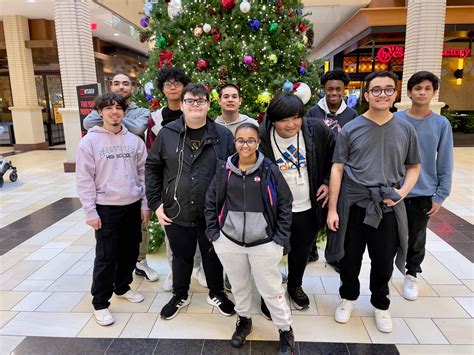 Work-Based Learning Experience at Newport Center Mall – County Prep ...