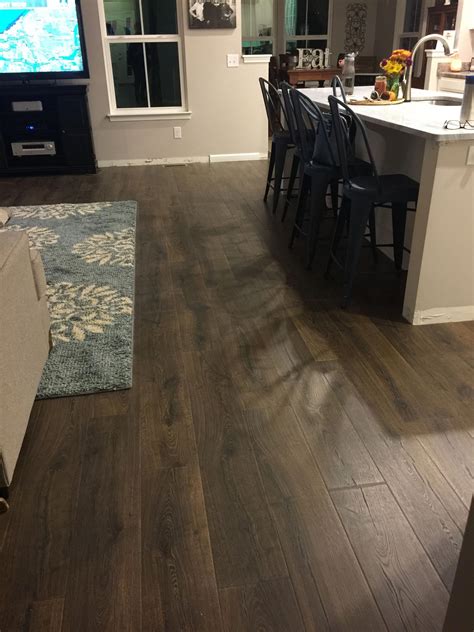 Laminate Flooring Colors To Match Home – Flooring Tips