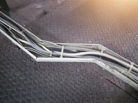 Installing Data Cable 的图像结果