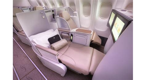 Saudi Arabian Airlines Business Class 的图像结果