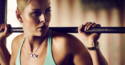 See how Lindsey keeps herself fit!