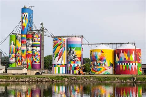 Meet the artist behind Saginaw’s newest and brightest mural - mlive.com