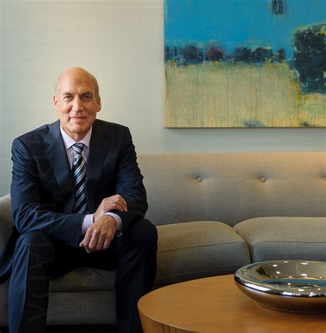 Business Person Potrait 的图像结果