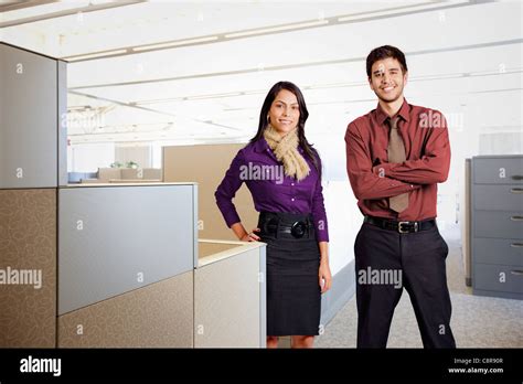 People Standing in an Office HD 的图像结果