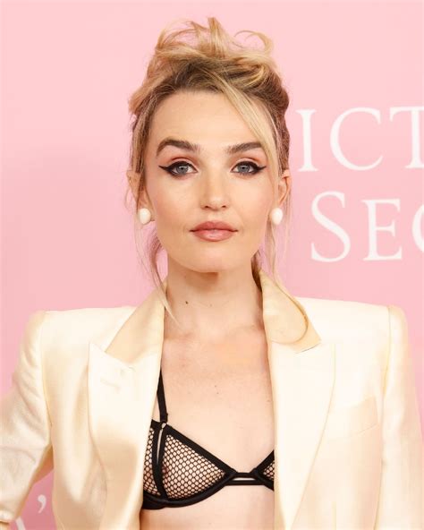 The Mystery Behind The Chloe Roma Leak - Truth or Fiction