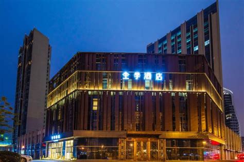 南京最具特色的酒店，依山而建状似蜂巢，内部精致引驴友跃跃欲试_建筑