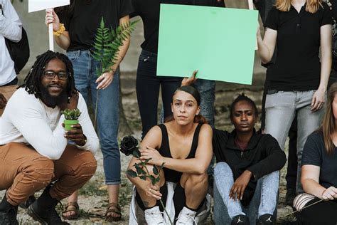 Environmentalist 的图像结果