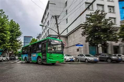 武汉520路公交，表达人生 - 知乎