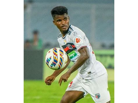 Midfielder Bekey Oram extends stay with NorthEast United FC