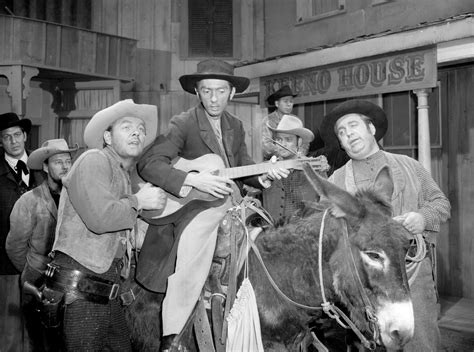 The Greatest TV Shows of the 1960s – Nostalgic Buzz