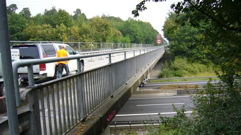 Graffiti removal motorway bridge A5 / DE - torbo Engineering Keizers