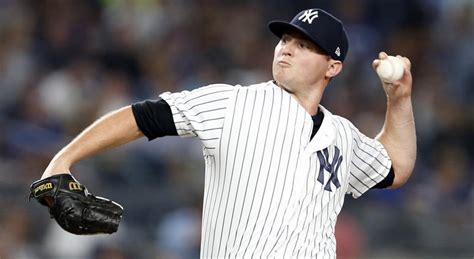 Sinker Baseball 的图像结果