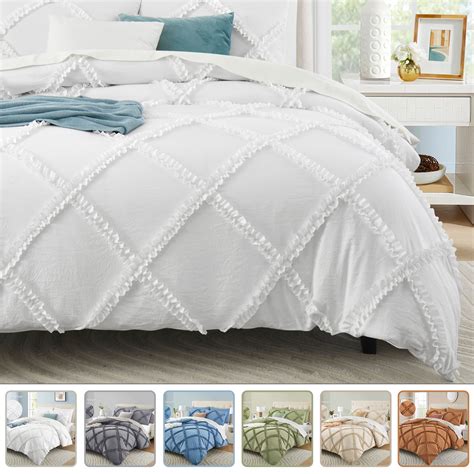 WALL QMER White King Size Duvet Cover Set, Ruffle Microfiber Textured ...