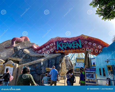 The Entrance To the Kraken Unleashed Roller Coaster Editorial Image ...