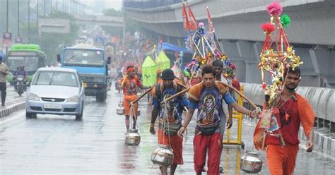 Why do Indians tolerate religious rituals on our streets but frown on ...