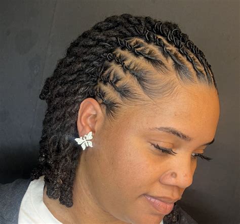 Pin by Tanesha Ogletree on Loc Styles | Locs hairstyles, Short locs ...