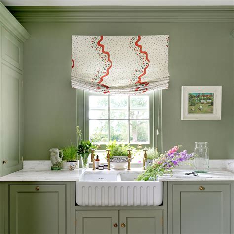 16 Kitchen Curtain Ideas That’ll Add Immediate Charm to Your Space