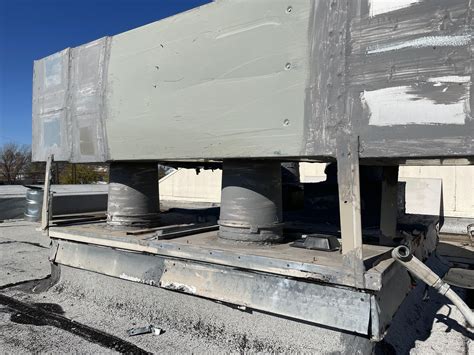 “Hey we got a leak, any ideas?” : r/Roofing