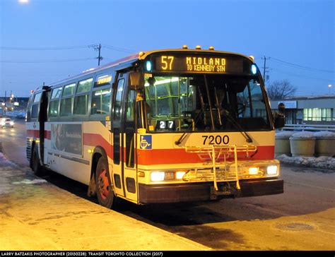 Transit Toronto Image: RTS 7200 Charter 02