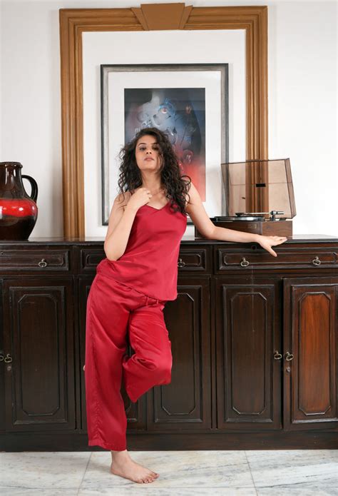 Shop Stylish Women's Clothing Online in India at Great Price – SlumberJill